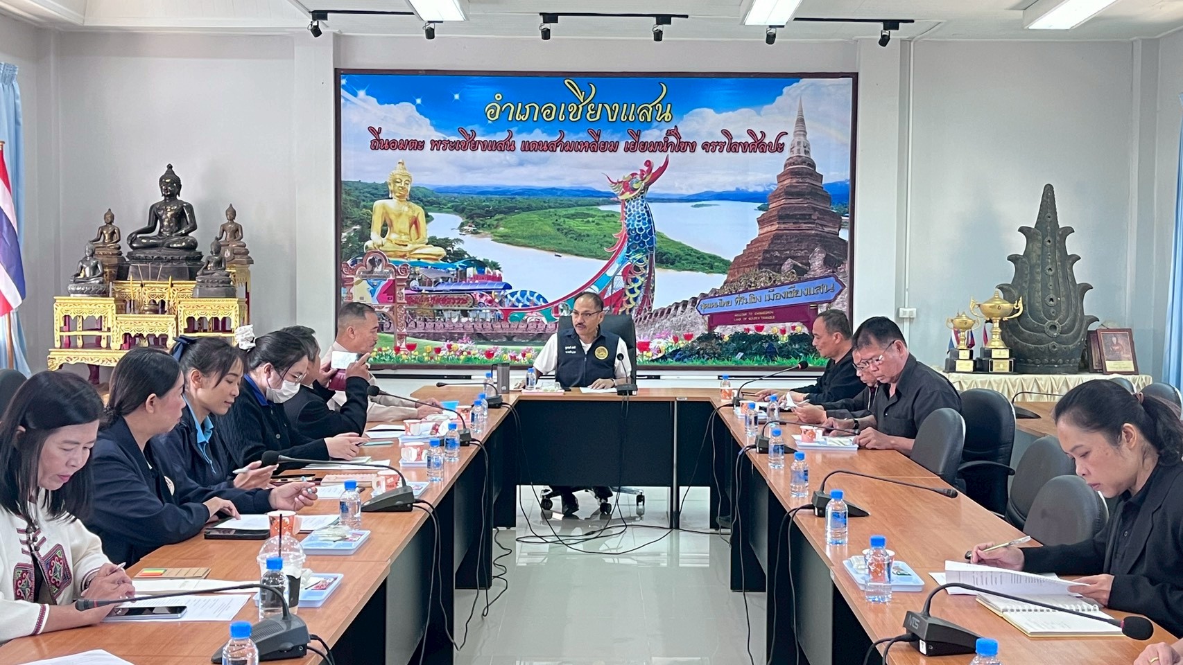 พช.เชียงแสน ดำเนินการจัดประชุมโครงการนำเสนอผลการจัดเก็บและรับรองคุณภาพข้อมูล จปฐ. ระดับอำเภอ พ.ศ.2569 อำเภอเชียงแสน